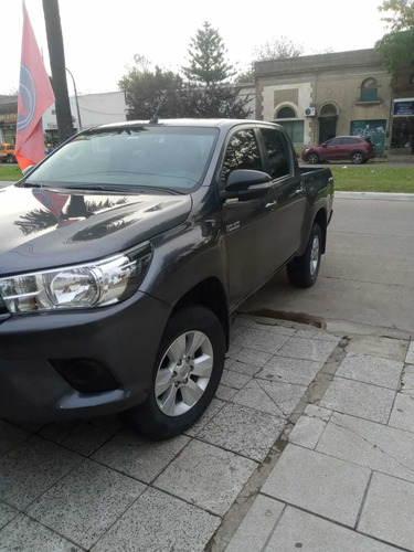 Toyota Hilux 2.4 Cd Sr 150cv 4x2 2017