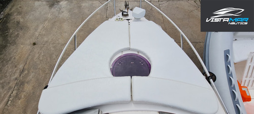 Lancha Focker 23 Com Motor Volvo Penta