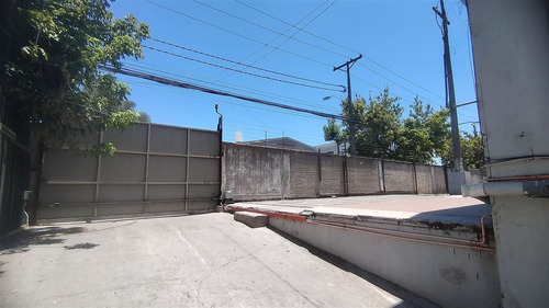 Galpón/bodega En Arriendo, Macul, P.de Valdivia, Qulín