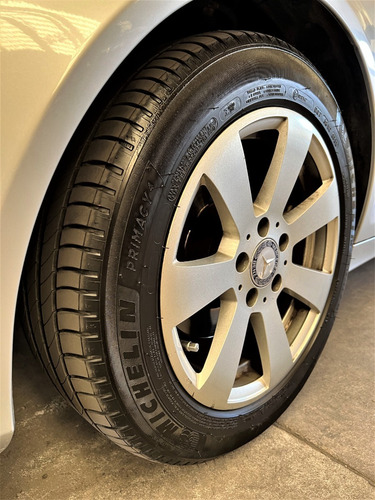 Imagen 16 de 16 de Mercedes Benz C200 Blueefficiency 2013