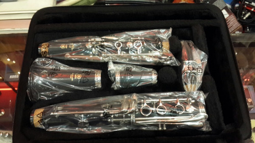 Clarinete Yamaha Ycl255 !! C/kit Y 1 Año De Seguro Gratis!!