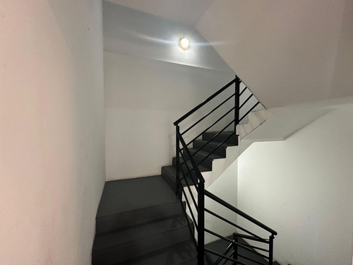 Venta Departamento 2 Ambientes Caseros
