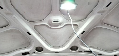 Imagem 2 de 3 de Refletor Led 20w - Com Imã E Cabo 7 Metros - Prova D´água