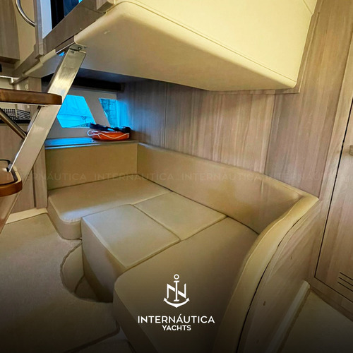 Lancha Cimitarra 440 Fly 2014 Phantom Schaefer Intermarine