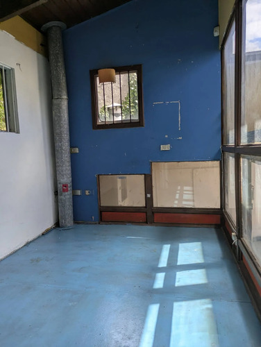 Local Comercial En Arriendo Edmundo Larenas