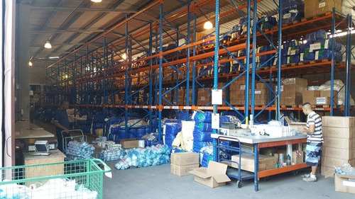 Imagem 9 de 11 de Galpão Para Alugar, 1200 M² Por R$ 18.000/mês - Jardim Guerreiro - Cotia/sp - Ga0469