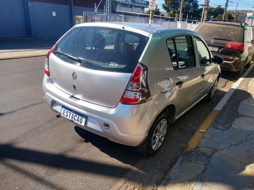 Imagem 4 de 4 de Renault Sandero