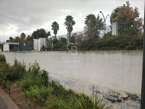 Amplio Depto En Condominio En San Carlos De Apoquindo