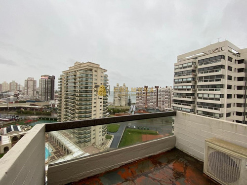 Muy Lindo Apartamento De 3 Dormitorios Con Balcon. Ubicado En La Brava, Con Muy Buena Vista.-ref:787