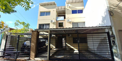 Departamento En Alquiler En Lanus Este