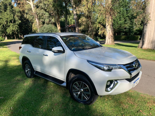 Toyota Sw4 2.8 Srx 177cv 4x4 7as At 2017