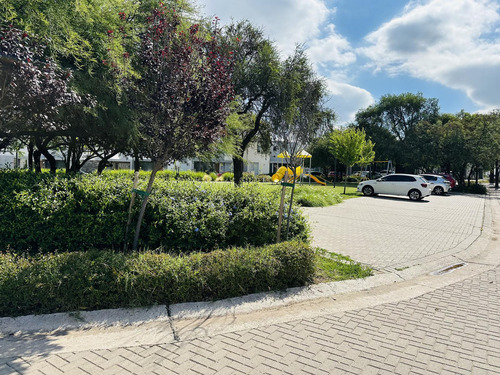 Venta De Casa Valle Escondido Córdoba - Patagonia Village Dos Dormitorios Patio 360 M2 Asador