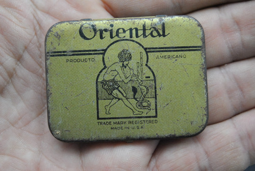 Antigua Lata  Vintage De Preservativos Oriental Usa