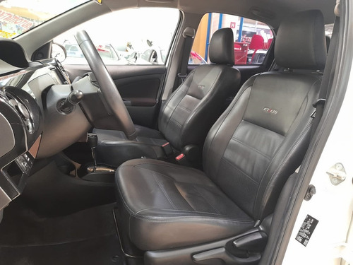 Imagem 9 de 20 de Toyota Etios 1.5 Platinum Sedan 16v 2018