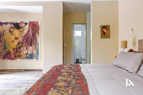 Casa En Quinta Sección