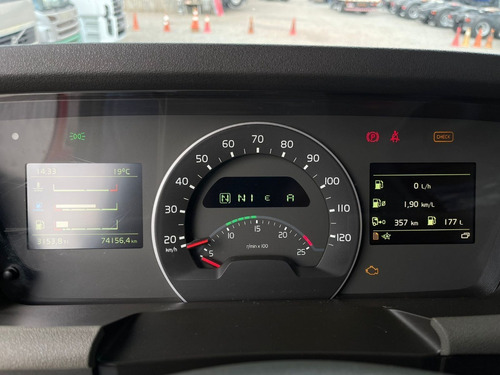 Imagem 14 de 22 de Volvo Fh 540 6x4 Ano 2021 Volvo Traçado Globetrotter Scania