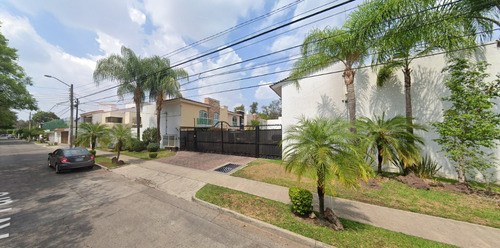Casa En Venta En Jalisco En Bosques De La Vitoria Excelente Oportunidad Sm