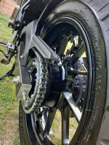 Imagen 13 de 15 de Yamaha Fz 25