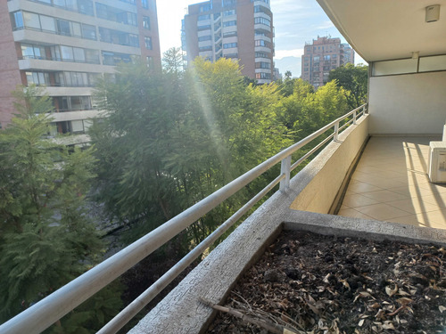 Arriendo Amplio Departamento (103145)