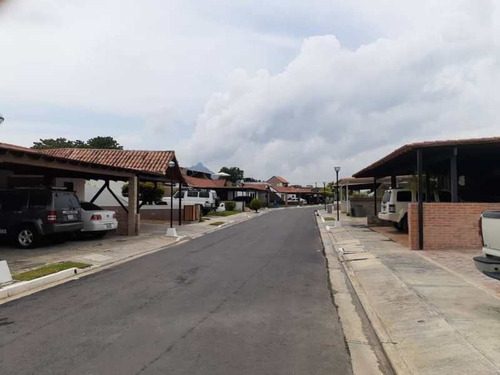 Imagen 11 de 16 de Casa En Conj. Res. Villas De Alcala, La Cumaca. Código: Phc-153