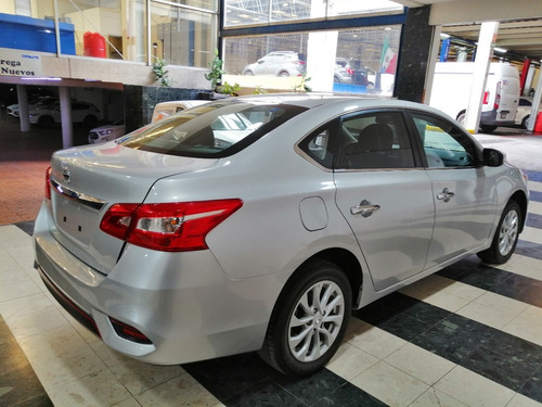 Imagen 4 de 14 de Nissan Sentra Advance 2018