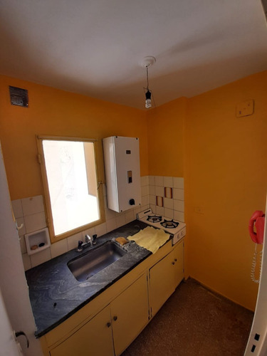 Imagen 2 de 12 de Zona Centro - Departamento En Piso Alto - 1 Dormitorio - Con Escritura - Córdoba Capital