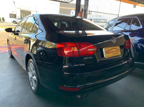 Imagem 6 de 15 de Volkswagen Jetta 2.0 Comfortline Flex 4p Automática