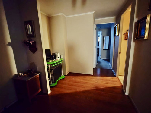 Departamento En Venta De 2 Dormitorios Santiago Centro