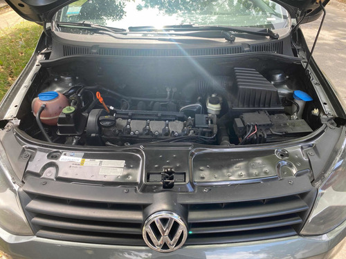 Imagen 13 de 18 de Volkswagen Fox 2013 1.6 Comfortline 3 P