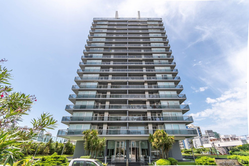 Venta Departamento 3 Domitorios En Playa Brava