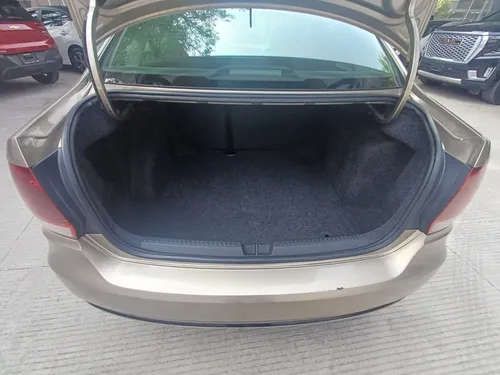 Volkswagen Vento 1.6 Starline Mt