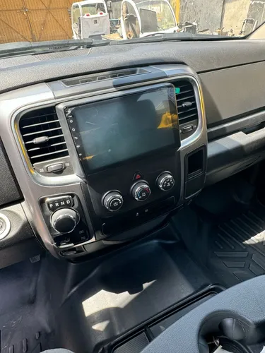 RAM Ram 1500 3.6 Tradesman V6 Crew Cab 4X4