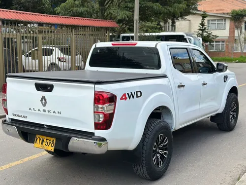 Renault Alaskan 2.5 Zen