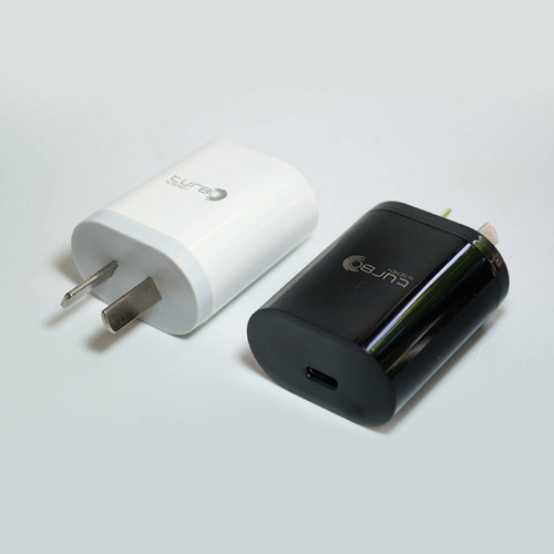 Imagen 2 de 5 de Cargador Con Cable Rapido Fast 3.1a Para Celulares Micro Usb