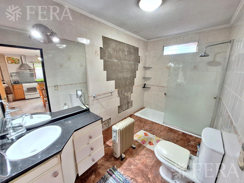 Venta Ph De 3 Ambientes Con Cochera Y Terraza En Sarandí