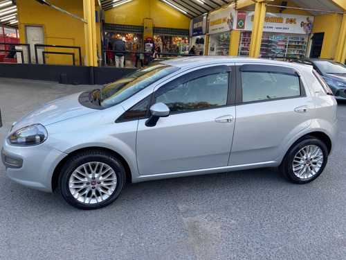 Fiat Punto 1.6 ESSENCE 16V FLEX 4P MANUAL