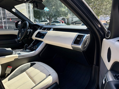 Land Rover Range Rover Sport HSE DYNAMIC