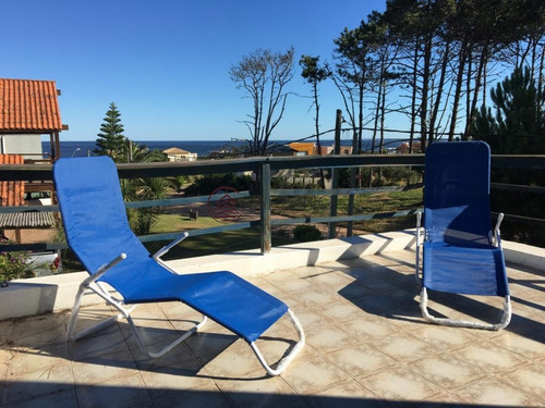 Casa En Venta Y Alquiler,espectacular Esquinera Con Piscina En Montoya - La Barra - Punta Del Este- Ref: 2152