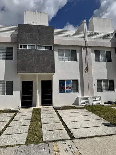 Casa En Residencial Maderos, Cancún, Q.r. (f7)