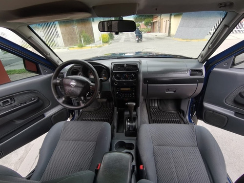 Imagen 10 de 15 de Nissan Xterra 4x2 V6 At