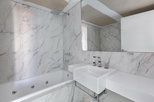 Venta Departamento 4 Ambientes 2 Cocheras Deco