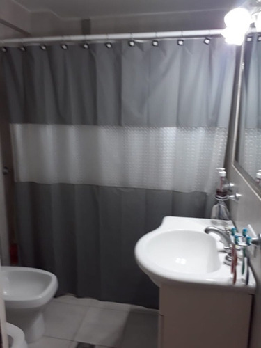 Imagen 7 de 10 de Departamento Tipo Casa En Venta En Sarandi Oeste