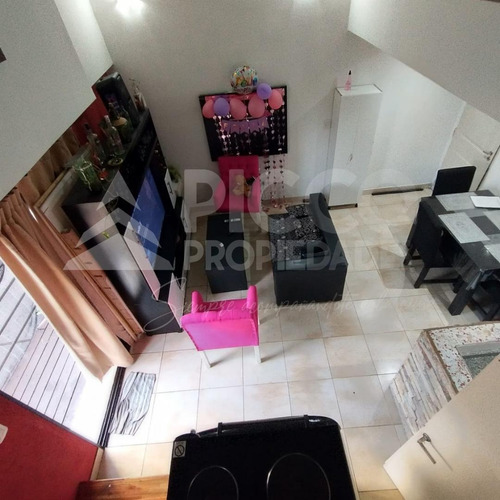 Imagen 4 de 9 de Departamento En Excelente Ubicacion !!!!!