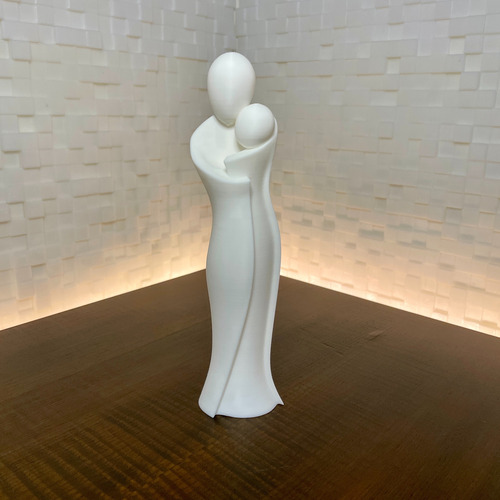 Estatua Escultura Abstracta Mamá Madre Con Bebé En Brazos Blanco