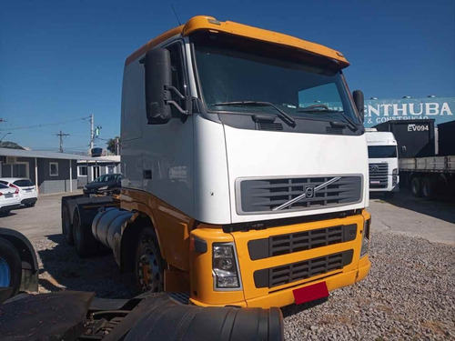 Imagem 1 de 11 de Volvo Fh 420 Truck 6x2 2006 Branco