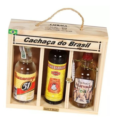 Imagem 1 de 1 de Kit 3 Cachaças Do Brasil 50ml Na Caixa Souvenir Artesanato