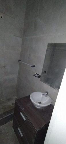 Imagen 9 de 11 de Hermoso Departamento En Venta De2 Ambientes En Turdera