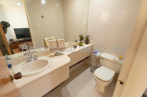 Casa En Venta Los Palos Grandes Mls #25-6343