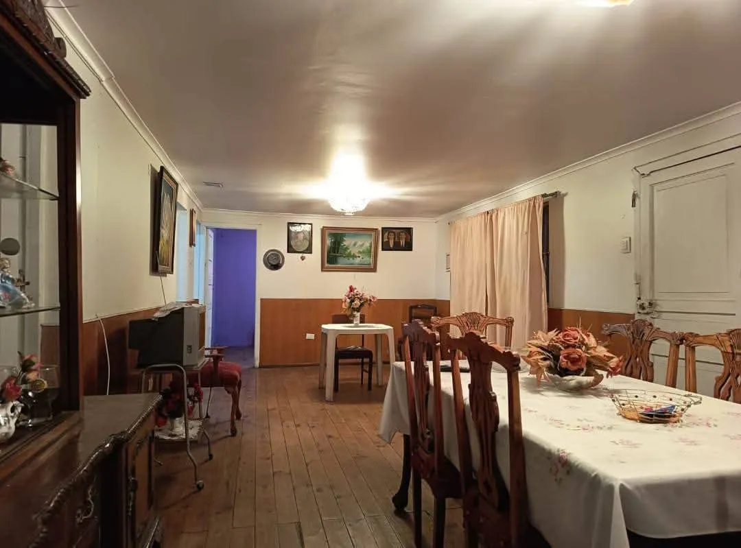 Imagen 5 de 11 de Vende Casa Habitacional + Depto Con Uso Comercial