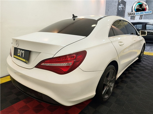 Mercedes-Benz CLA 180 1.6 CGI GASOLINA 7G-DCT